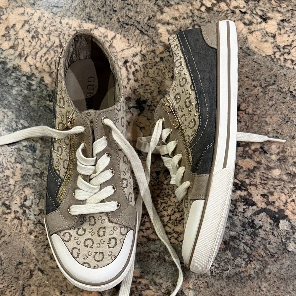 Guess Women's Sneakers - Beige and Black